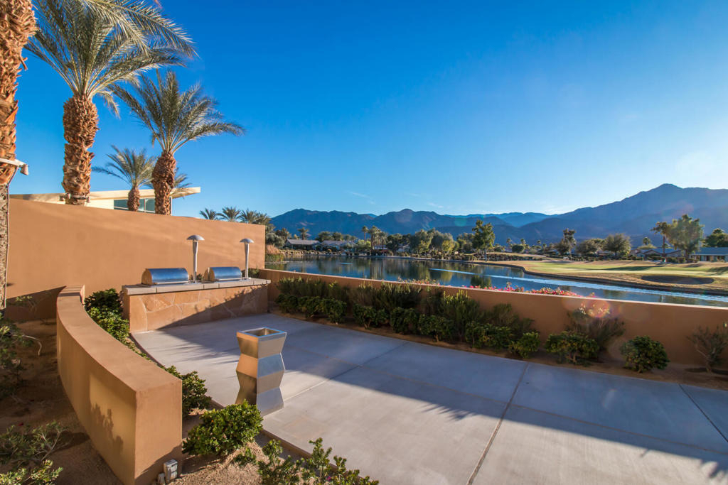60460 Desert Rose Drive - Photo 24