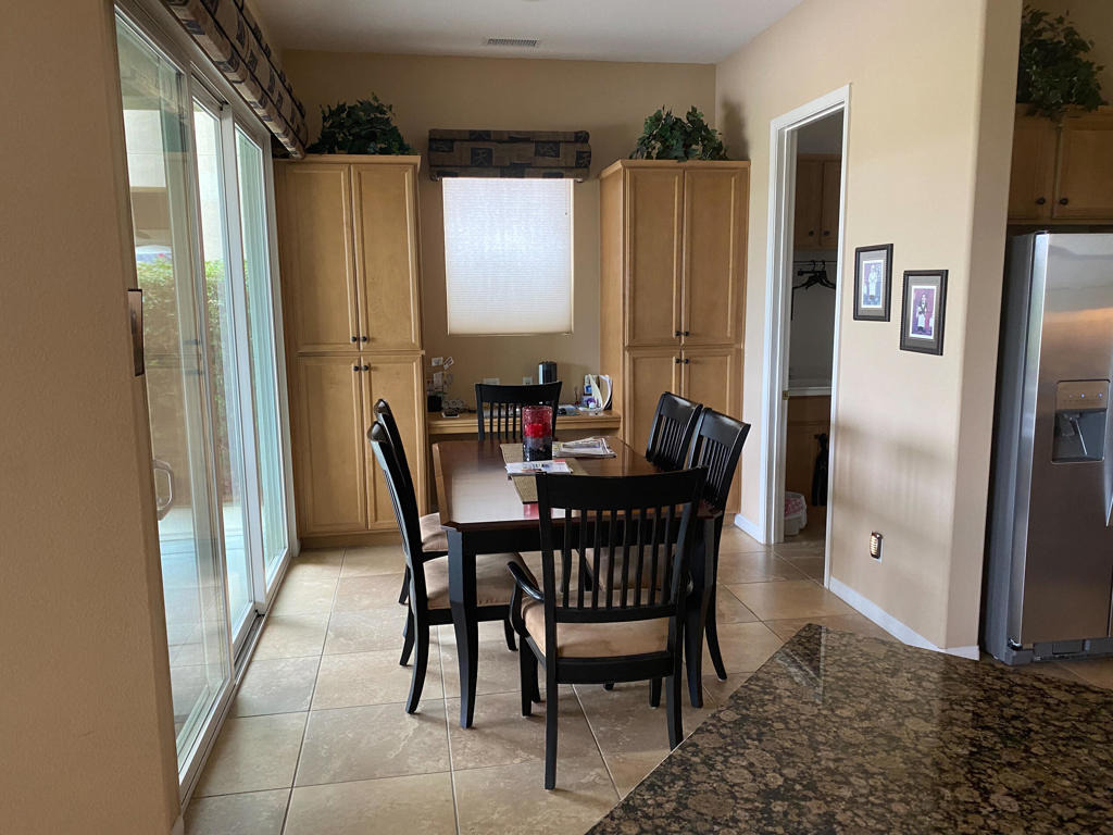 60460 Desert Rose Drive - Photo 3