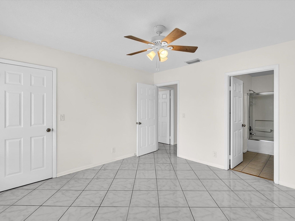 815 W Boynton Beach Boulevard - Photo 40