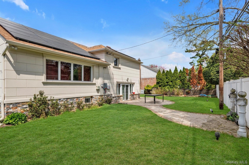 830 Pepperidge Road - Photo 3