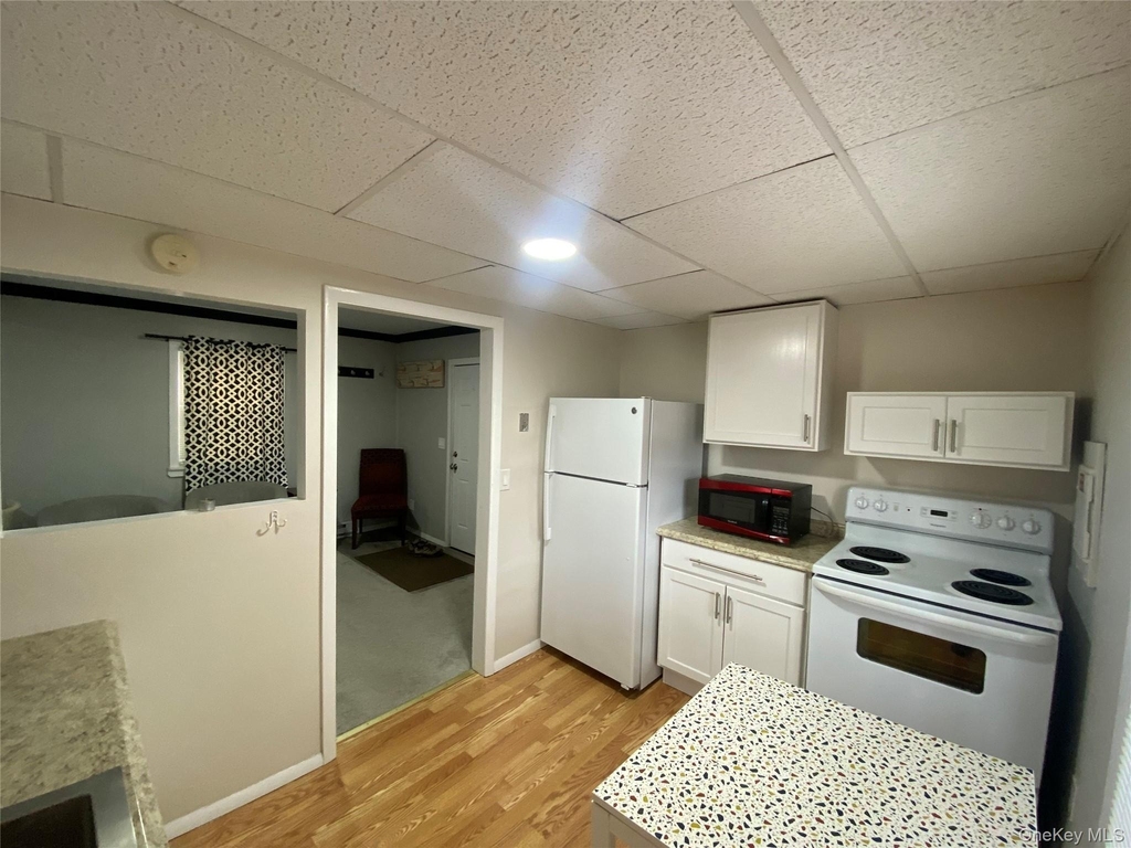 702 Fox Run Lane - Photo 3