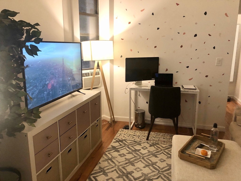 168 W 107th Street - Photo 1