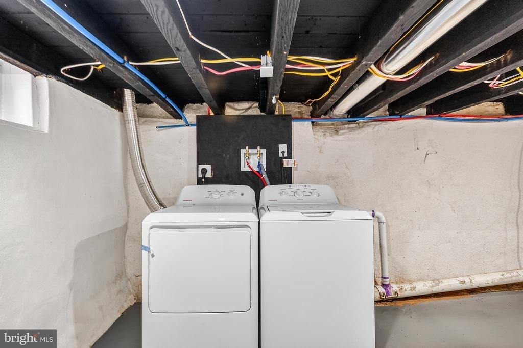 1821 E Oakdale Street - Photo 4