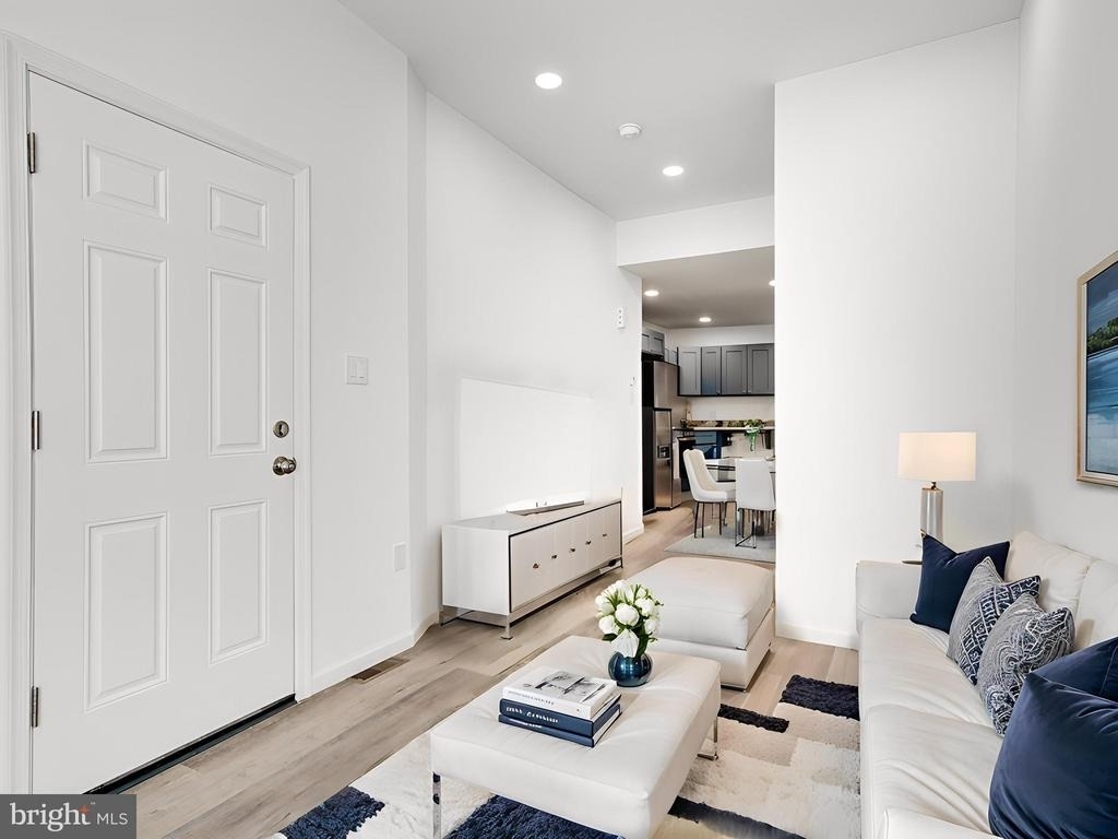 1809 Wylie Street - Photo 4