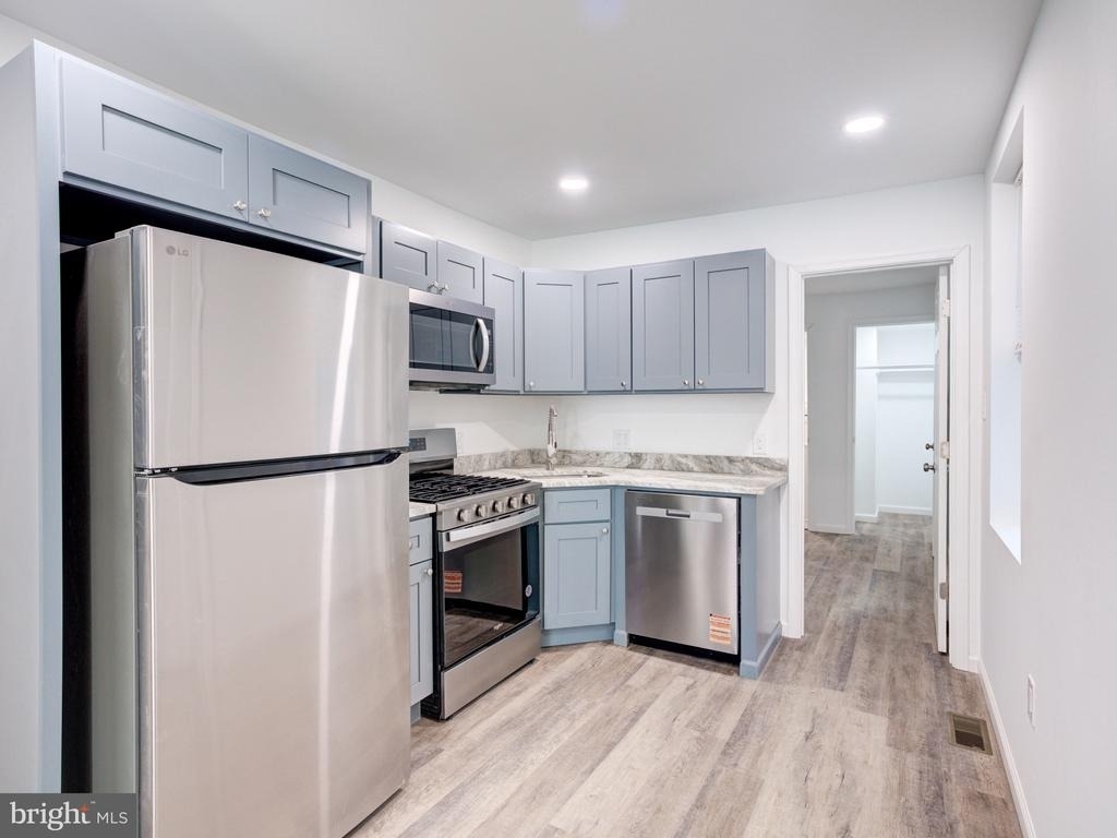 1809 Wylie Street - Photo 3