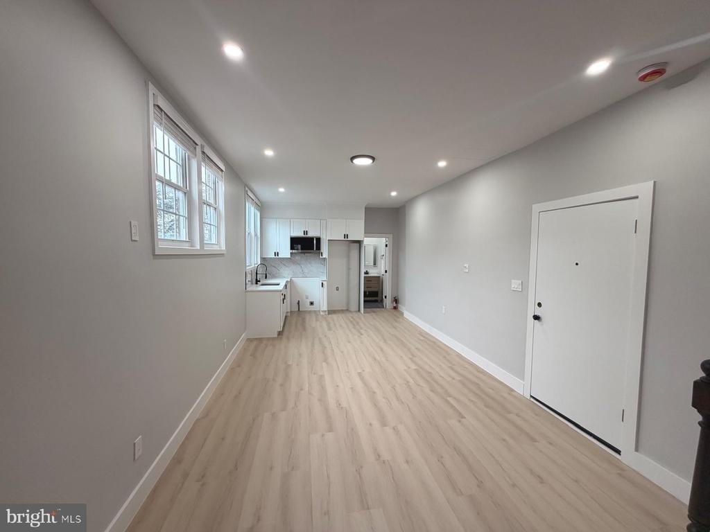 230 N 9th Street - Photo 4