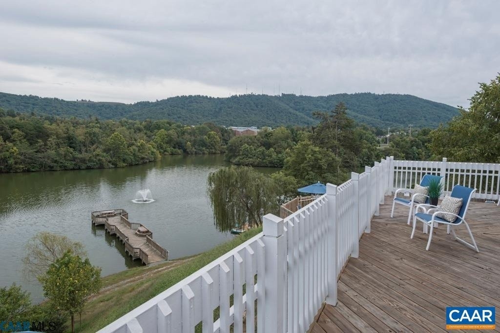 200 Lake Club Ct - Photo 16