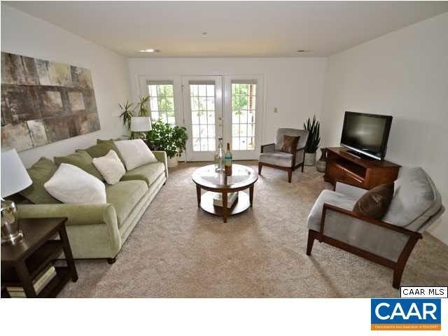 200 Lake Club Ct - Photo 1