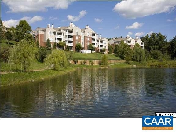200 Lake Club Ct - Photo 3