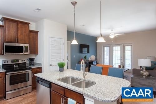 2245 Reserve Cir - Photo 7