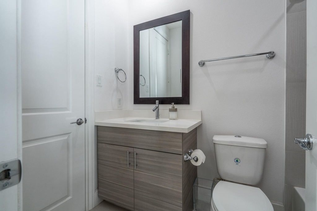 2312 Hutchins Street - Photo 23