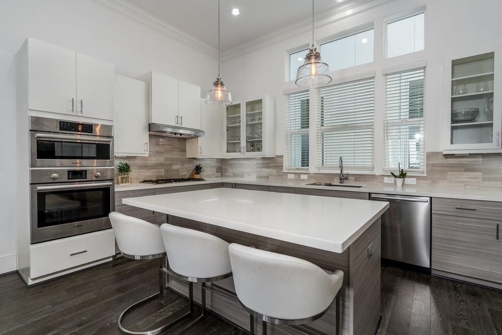 2312 Hutchins Street - Photo 4