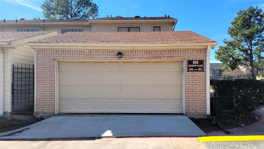 800 Country Place Drive - Photo 14