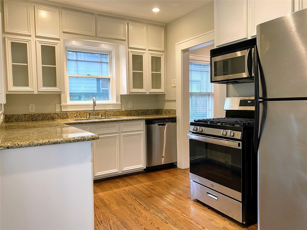 114 Munford Street - Photo 2