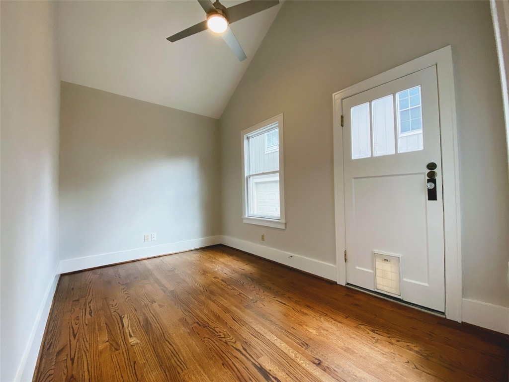 114 Munford Street - Photo 3