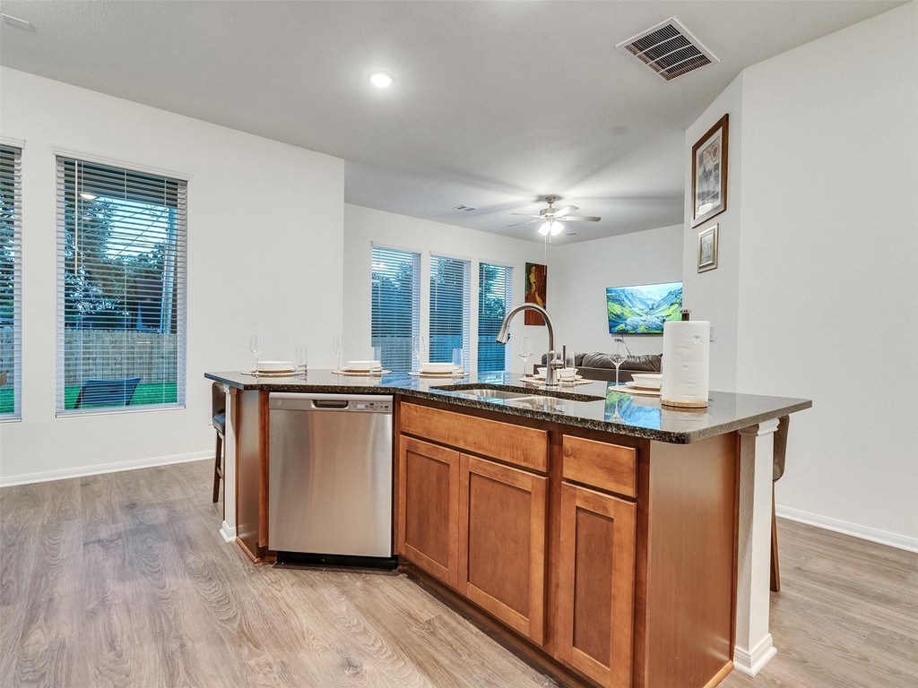 403 Magnolia Street - Photo 5