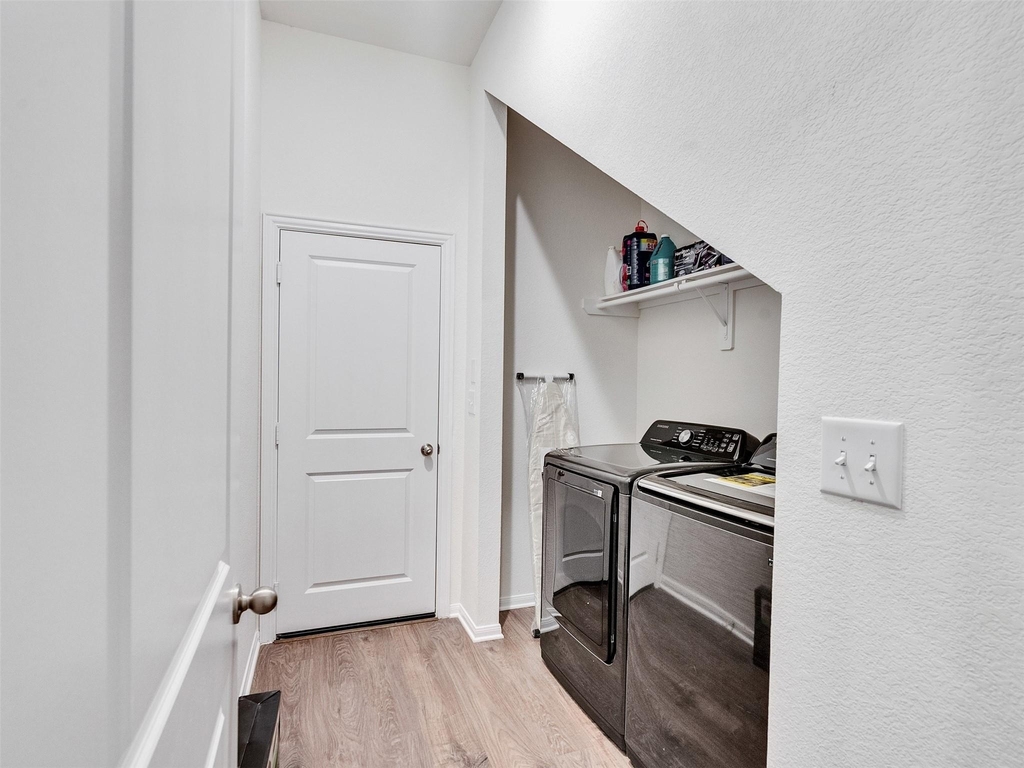 403 Magnolia Street - Photo 12
