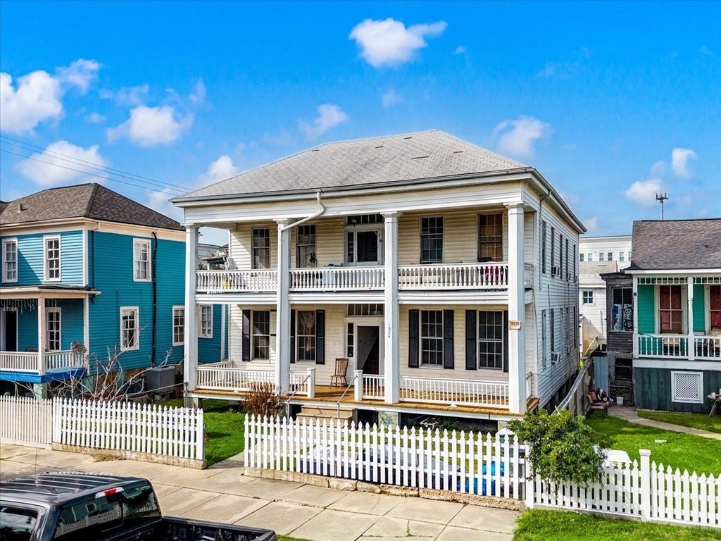 1524 Mechanic Street - Photo 2