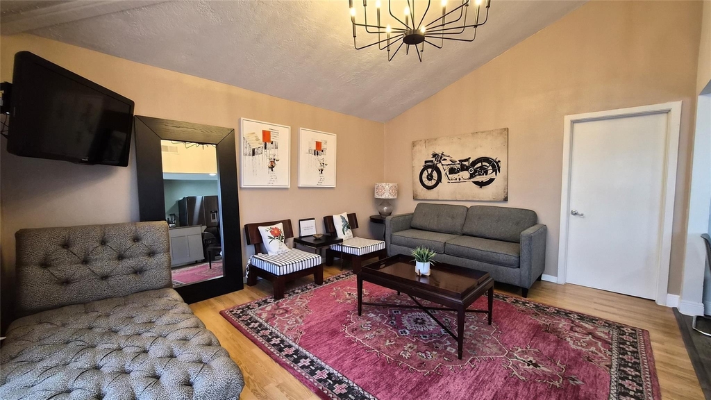 2118 Oakdale Street - Photo 1