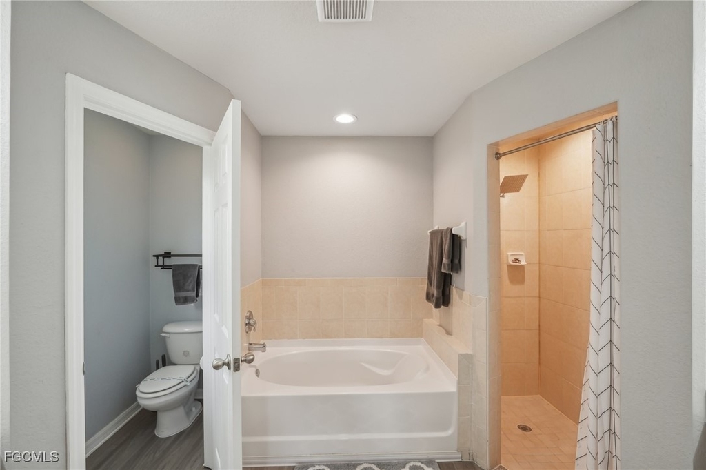 940 Belmont Street E - Photo 32