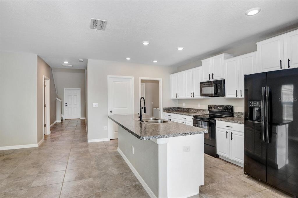 10256 Carloway Hills Drive - Photo 7