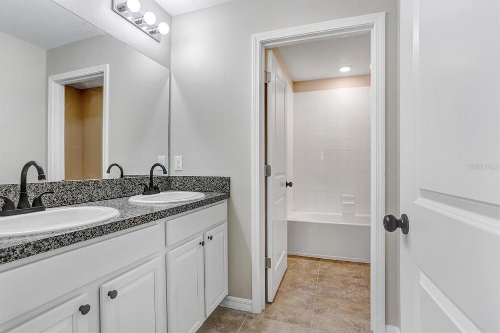 10256 Carloway Hills Drive - Photo 14