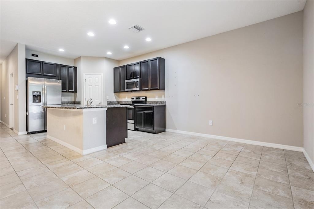 7012 Holly Heath Drive - Photo 5