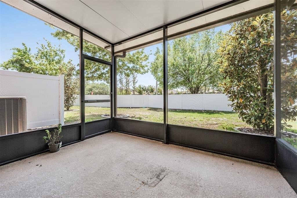 7012 Holly Heath Drive - Photo 18