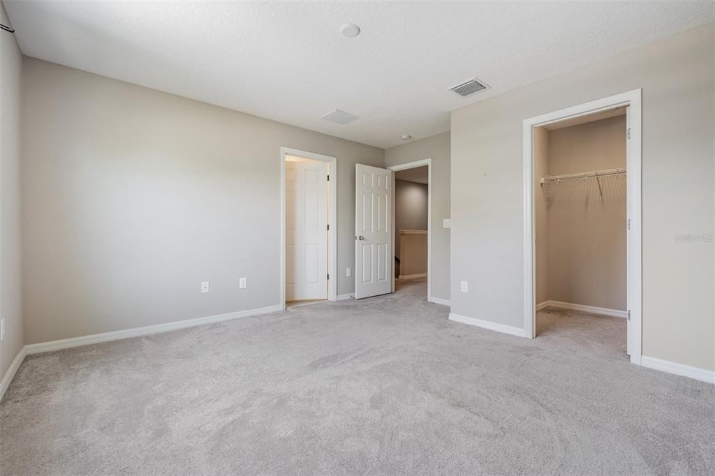 7012 Holly Heath Drive - Photo 11