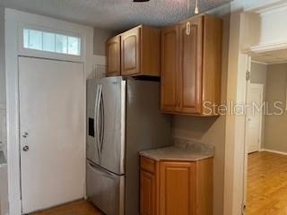 912 E Saint Clair Street - Photo 0