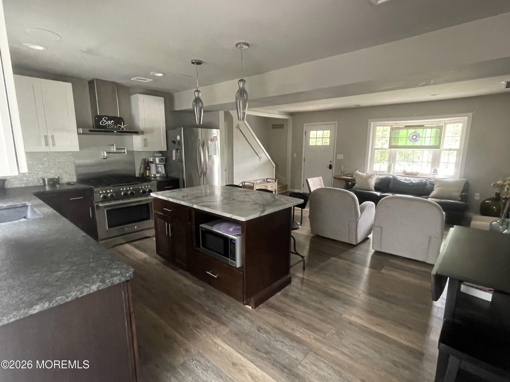 265 E Virginia Avenue - Photo 4