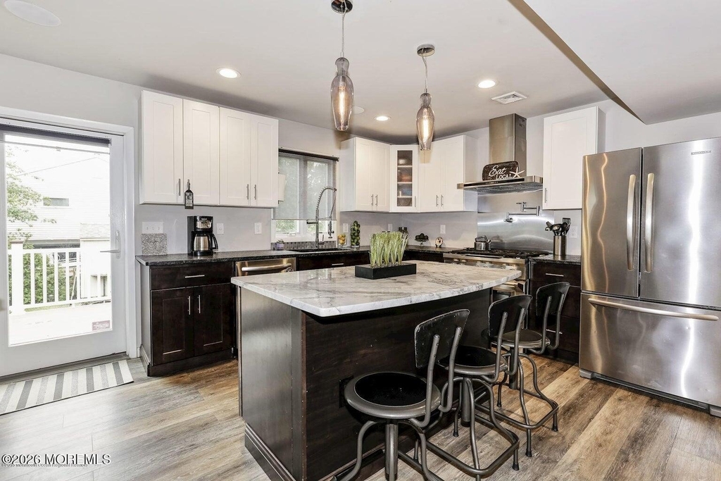 265 E Virginia Avenue - Photo 2