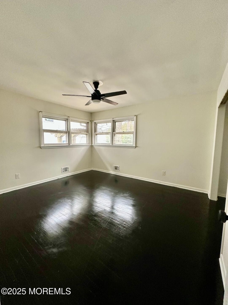 297 Cambourne Drive - Photo 9