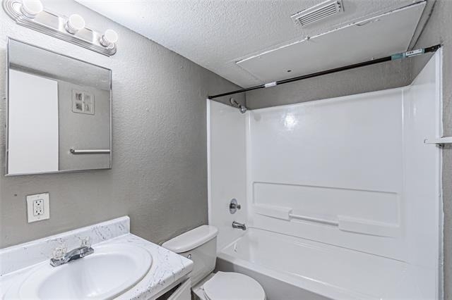 2900 South Freeway - Photo 5