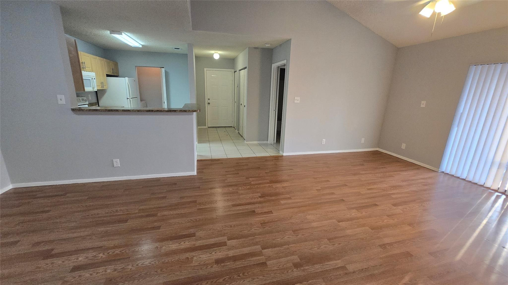 11205 W Atlantic Boulevard - Photo 9