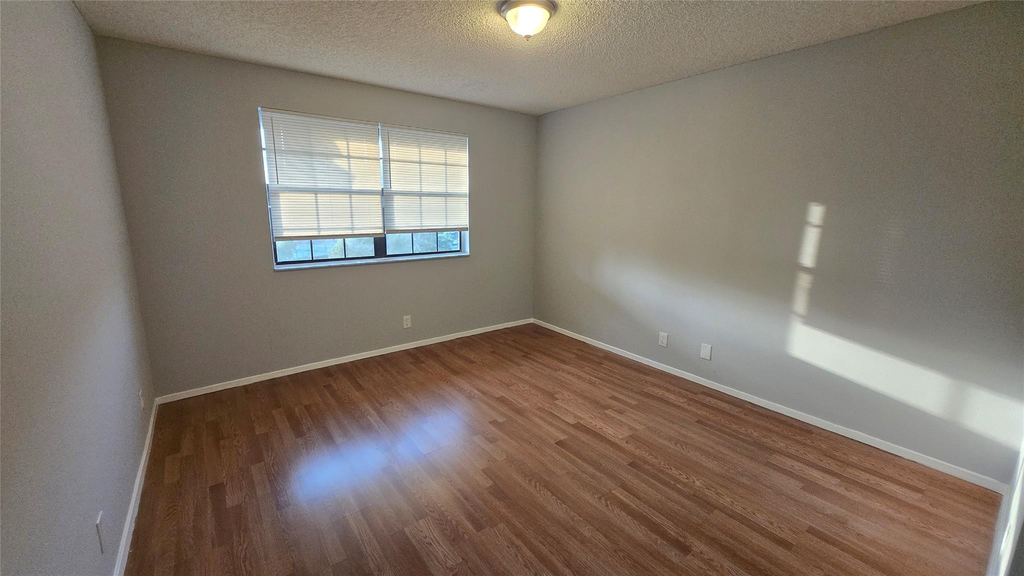 11205 W Atlantic Boulevard - Photo 14