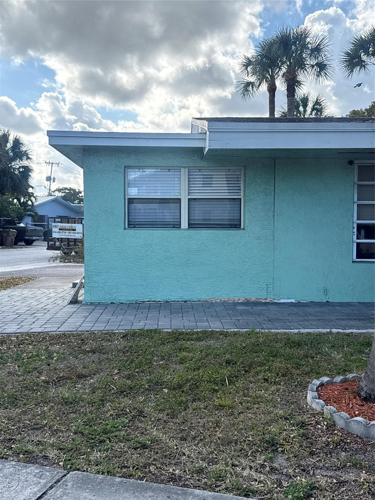 299 Se 12th Avenue - Photo 17