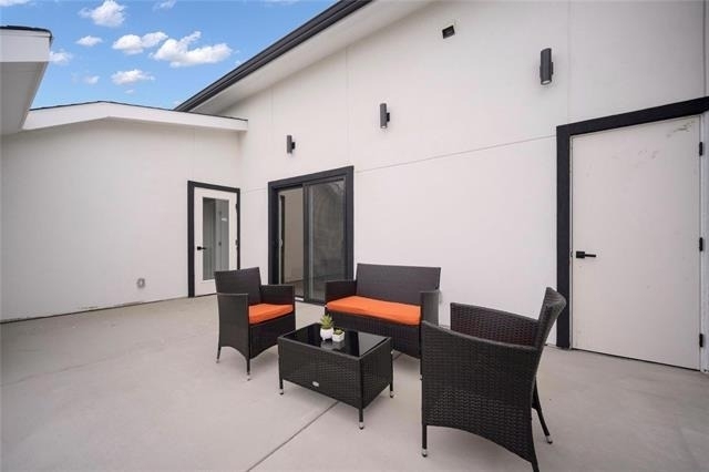 1512 Seegar Street - Photo 4