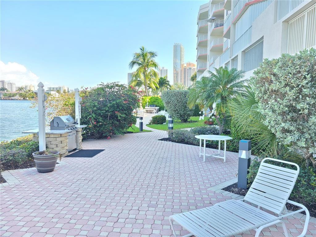 18260 N Bay Road - Photo 45