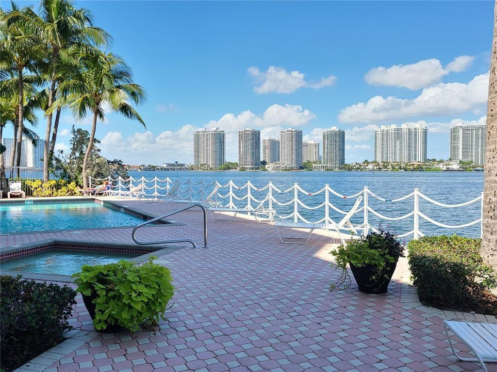 18260 N Bay Road - Photo 46