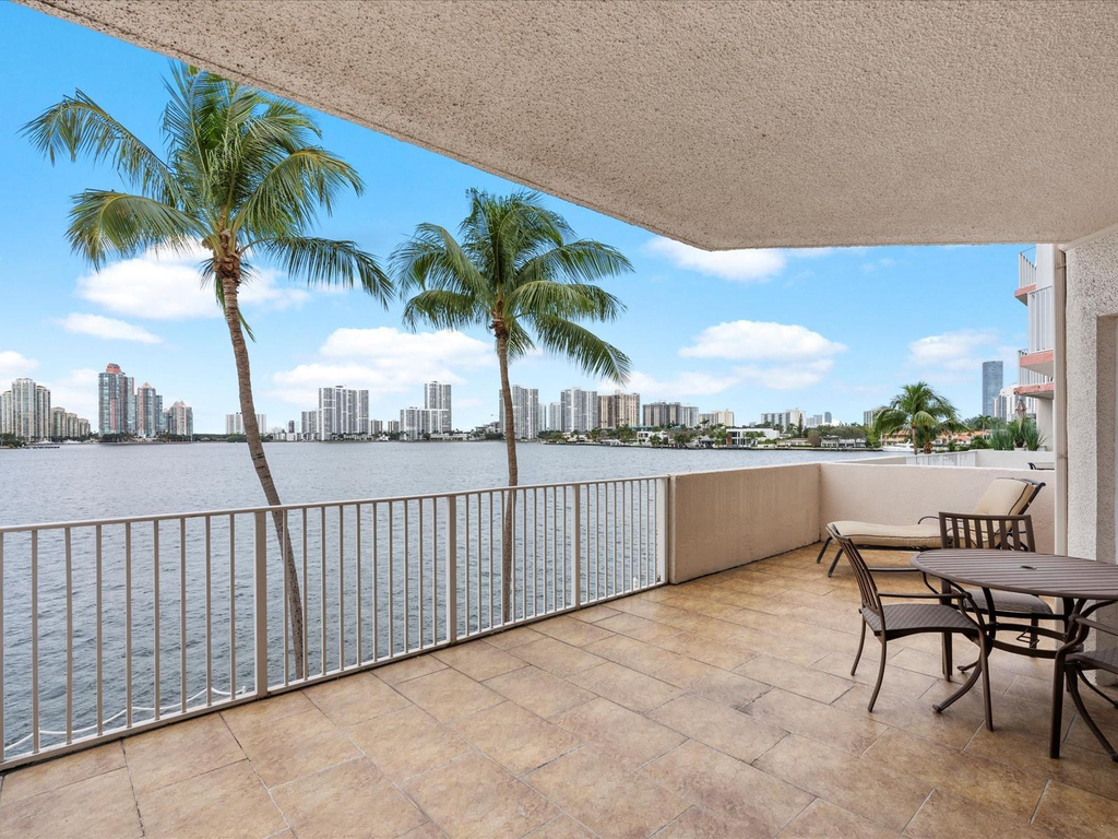 18260 N Bay Road - Photo 1