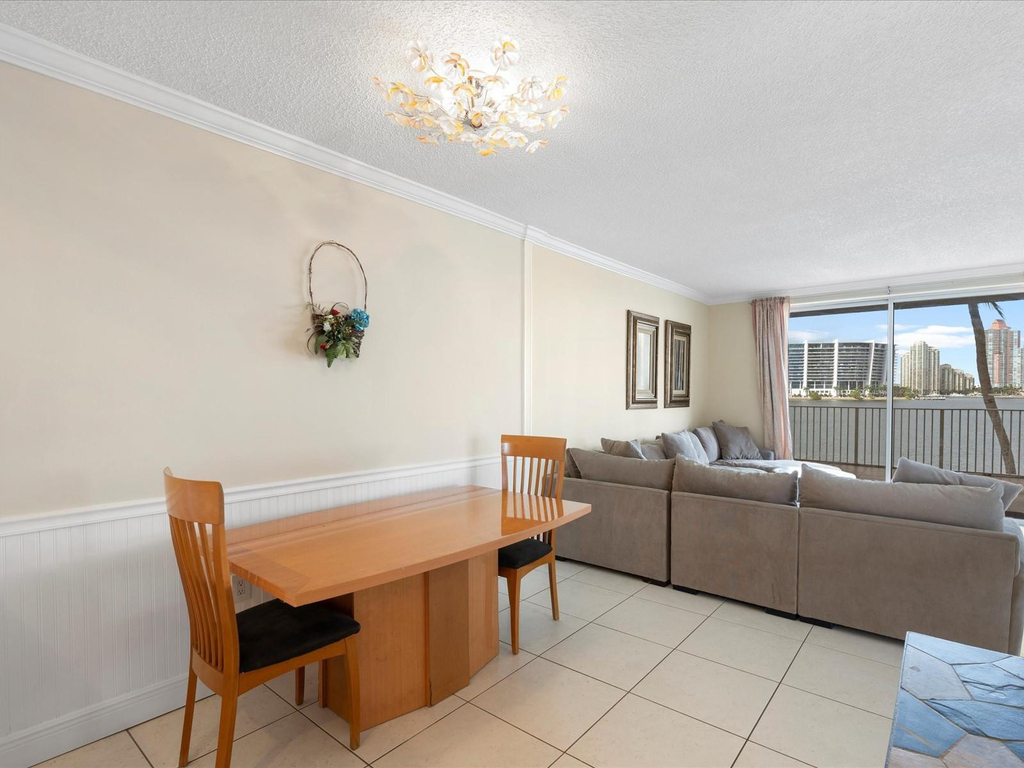 18260 N Bay Road - Photo 20
