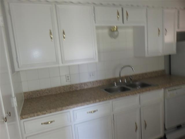 3901 William Street - Photo 7