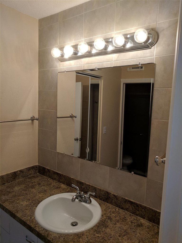 1250 Ne 125th Street - Photo 8