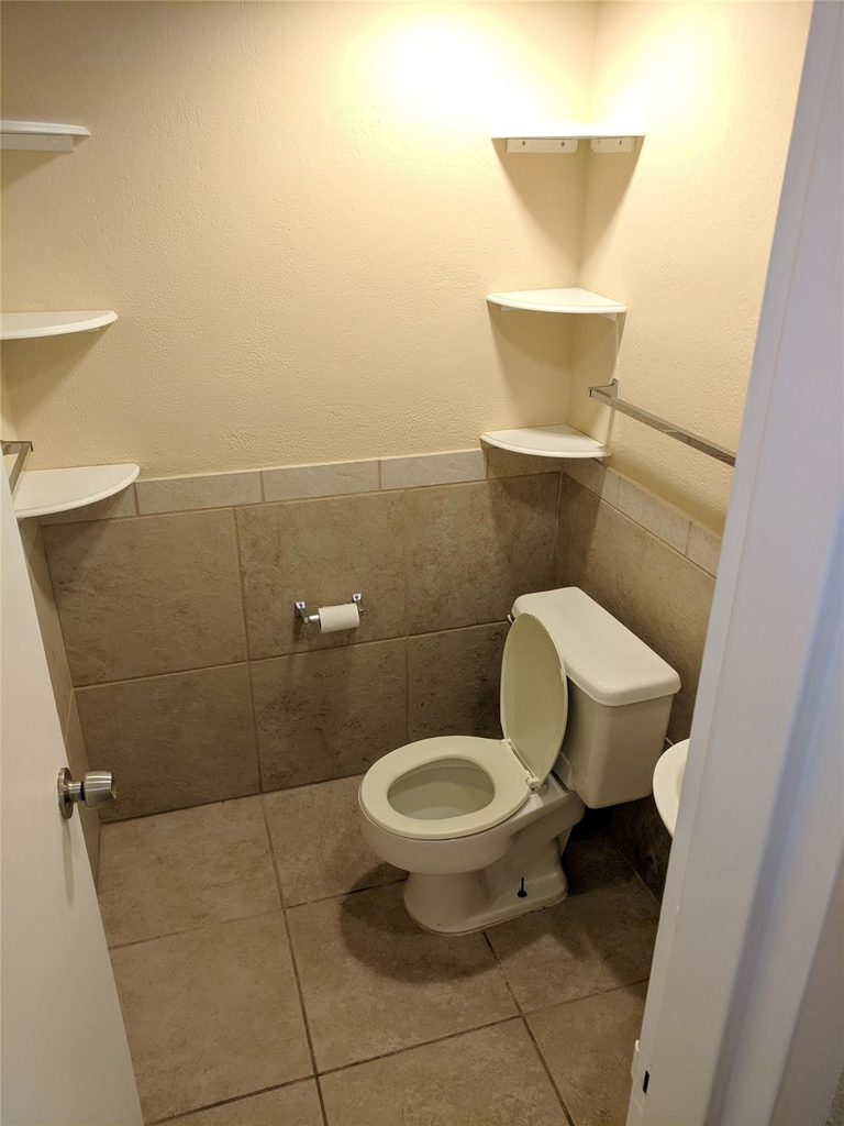 1250 Ne 125th Street - Photo 21