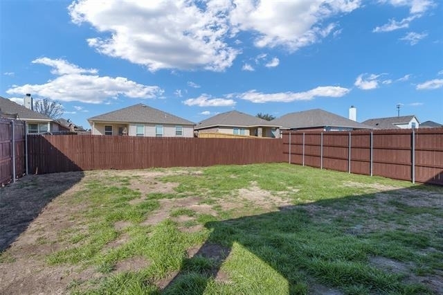 826 Hazels Way - Photo 23