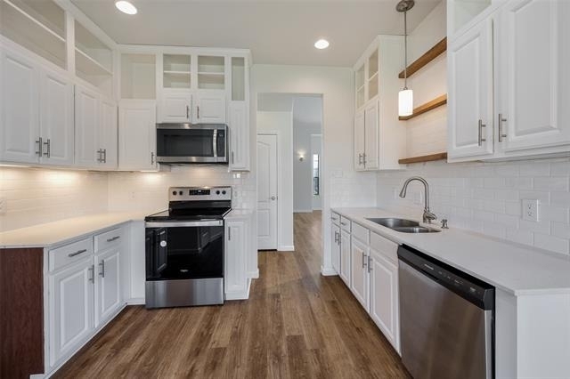 826 Hazels Way - Photo 9
