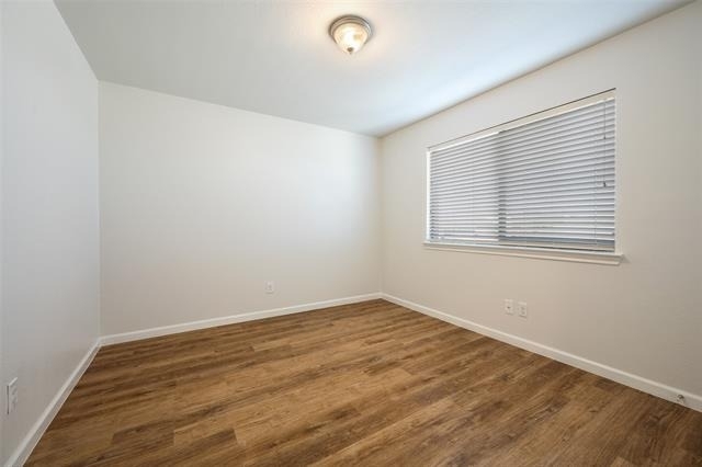 826 Hazels Way - Photo 19
