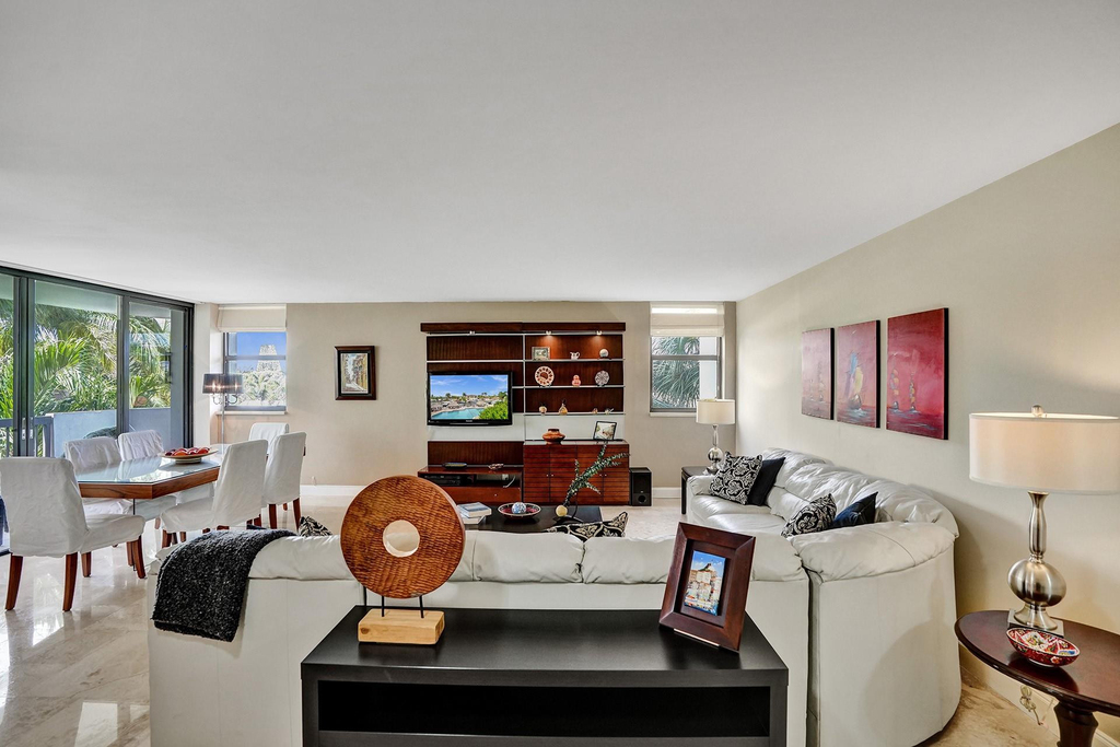 1361 S Ocean Bl - Photo 9