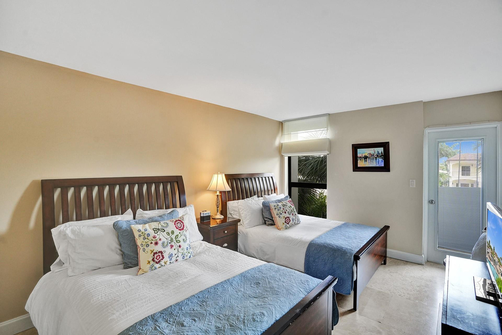 1361 S Ocean Bl - Photo 31